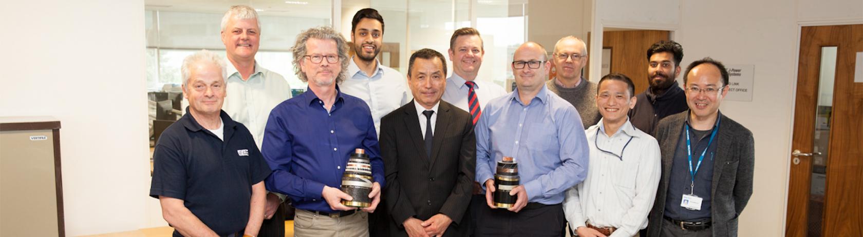 Kawaguchi hui Ming (for the third front left) is responsible for the local laid with construction team.In Japan as the core, the experts from across Europe together