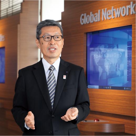 Copy, executive director of the automobile enterprise headquarters minister inoue and expensive