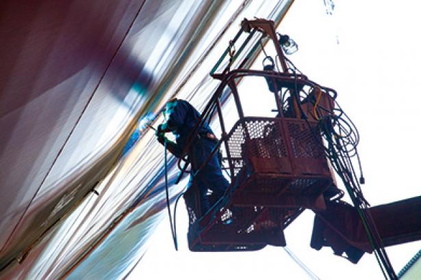 Arc welding.For overhead construction, the safety and comfort have a higher request, in this respect, the S - FREE ™ also played a positive role in promoting (JMU career by wu)