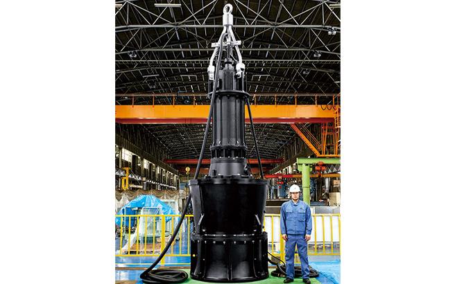 Level of Japan's largest diameter of column type axial flow submersible pump used in S - FREE ™ rubber insulated cables (photo providers: see crane production by)