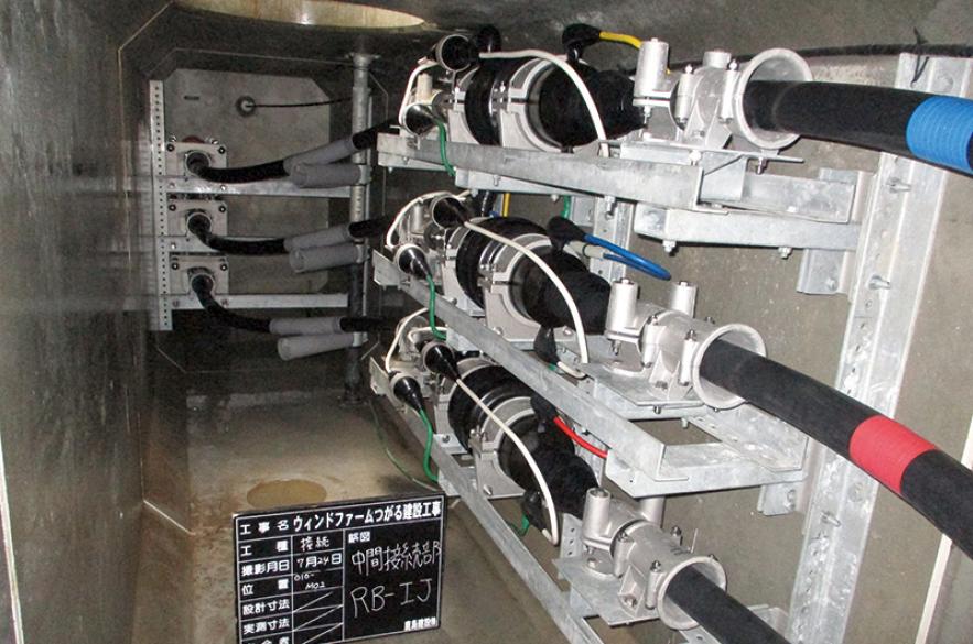 Underground power lines