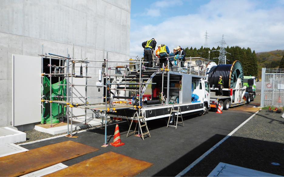 When laying (Hokkaido side: the installation cable head (introduction))