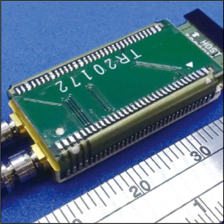 800Gbit/s対応高光出力·高受光感度IC-TROSA