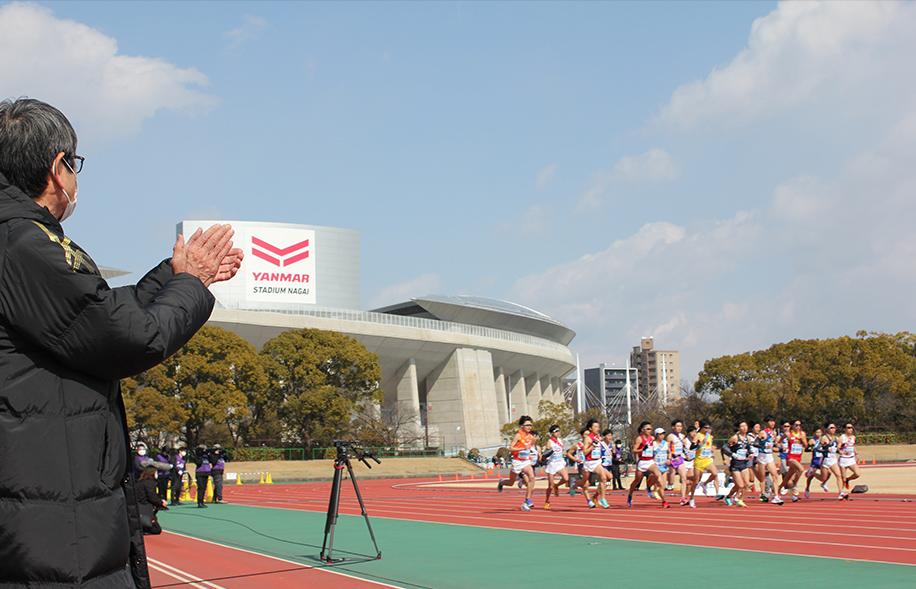 大会関係者として，現地で観戦