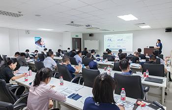讲座在中国侦探