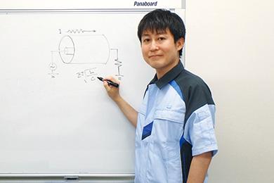 Masanao Yamashita /汽车事业单位CAS-EV开发推广事业部互联技术开发推广部