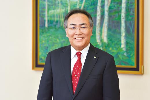 uramitsu Hiroaki /津轻鲁市市长