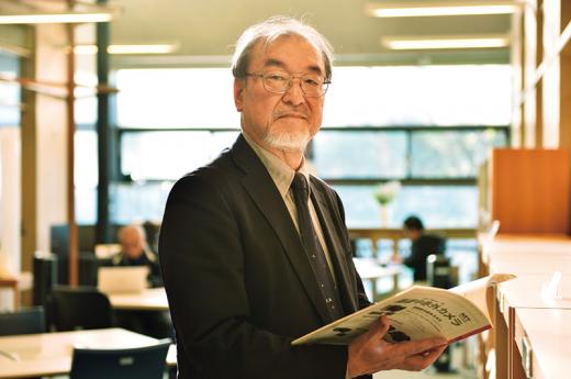 Akihiko Tsuboi教授，副校长兼新光子学产业研究生院教授