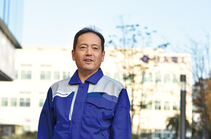 Yoshiyuki Suetsugu,执行官和总经理,光波Div网络产品。